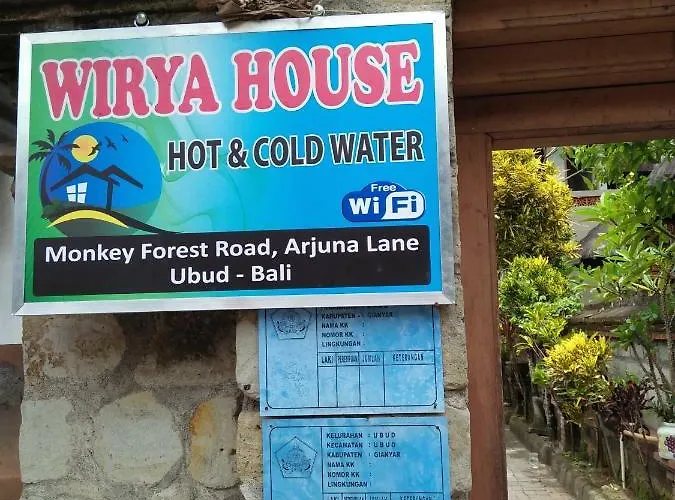 Wirya House ゲストハウス